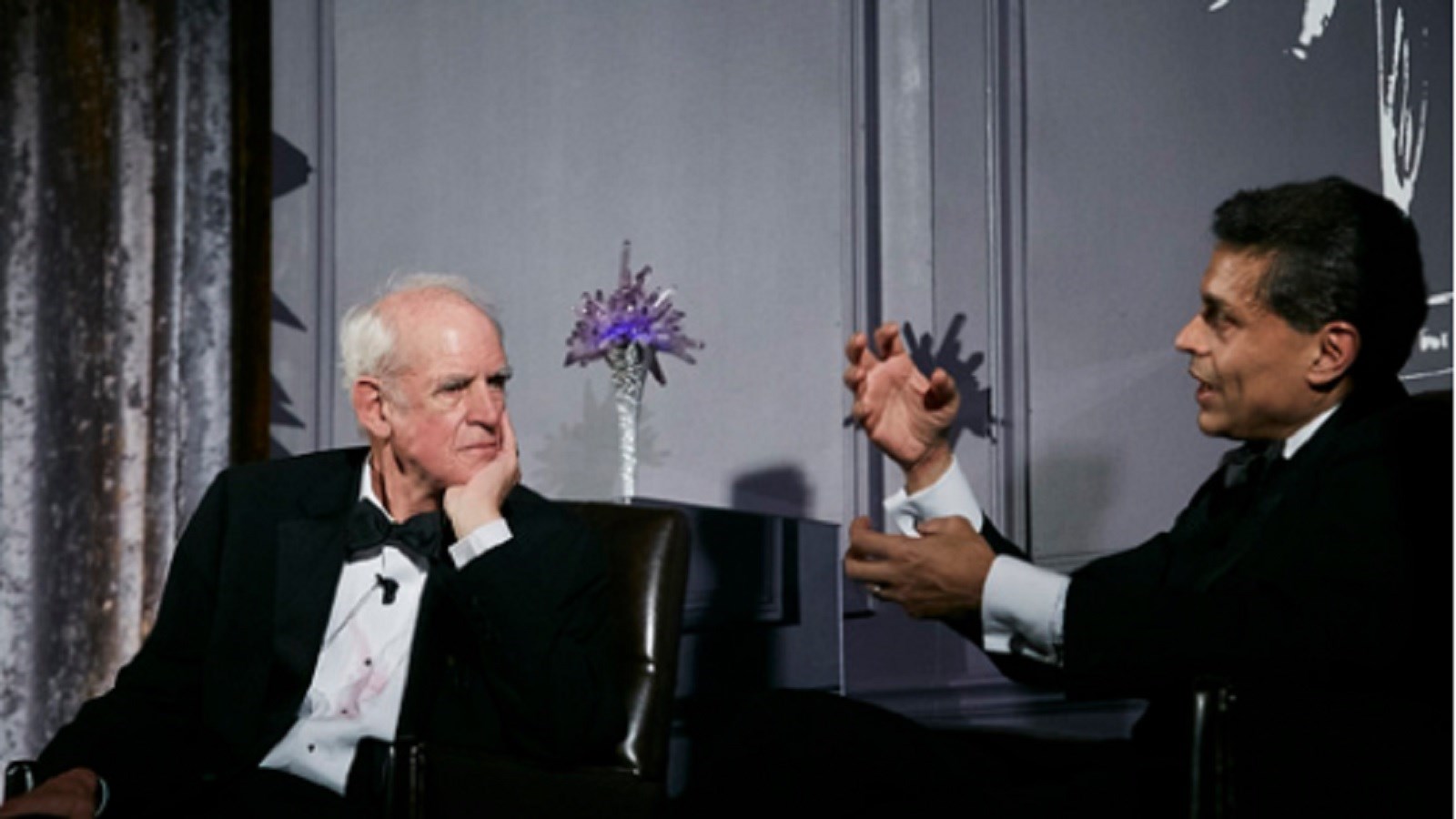 چرا چارلز تیلور بی‌نظیر است؟