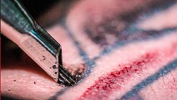 آیا خال‌کوبی کار ناپسندی است؟