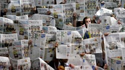 اخبار چگونه وارد زندگی عامه شد؟