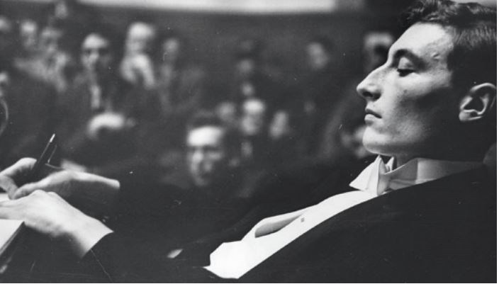 هوش مسئله‌ای عمیقاً سیاسی است