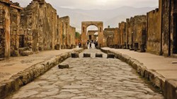 دیوارنوشته؛ خاستگاه کهن رسانۀ اجتماعی