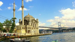 ترکیه و آمریکا: خاطره‌نگاری یک عشق و نفرت