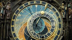 آیا زمان برای همۀ مردم جهان به یک شکل می‌‌گذرد؟