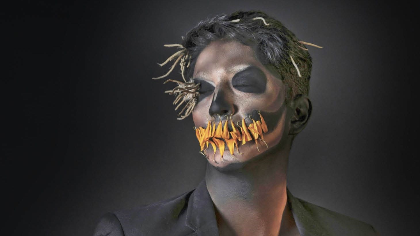 کودکی که جهان را آتش زد