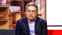 دریچه‌ای رو به داستان