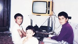 نَنِه، مامان، مادر یا مامـی؟