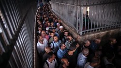 مرگی به نام زندگی: تأملاتی دربارۀ کرانۀ باختری