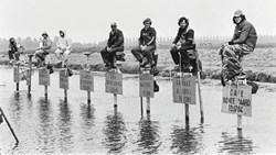 نوجوانان هیولا نیستند