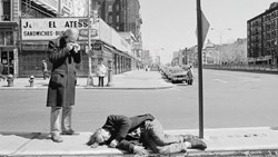 دن آریلی: چطور برای حفظ انسانیت از انسان‌بودن فرار می‌کنیم؟