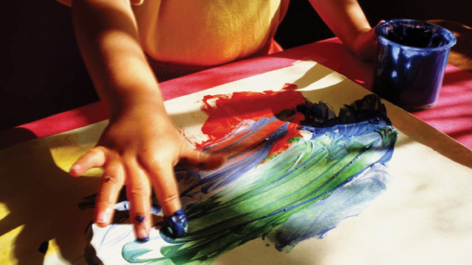 با خیال راحت نقاشی‌های فرزندتان را دور بیندازید