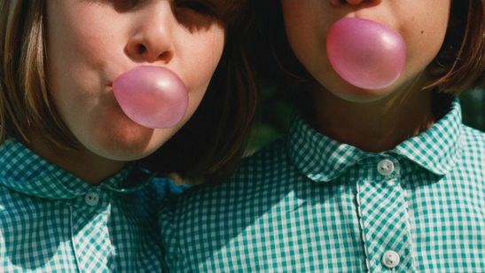 خواهر و برادرها گاهی از والدین یا همسرمان هم مهم‌تر هستند