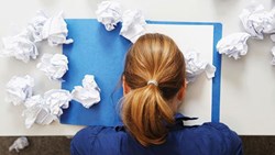 این حق ماست که تصمیماتمان را زیر پا بگذاریم