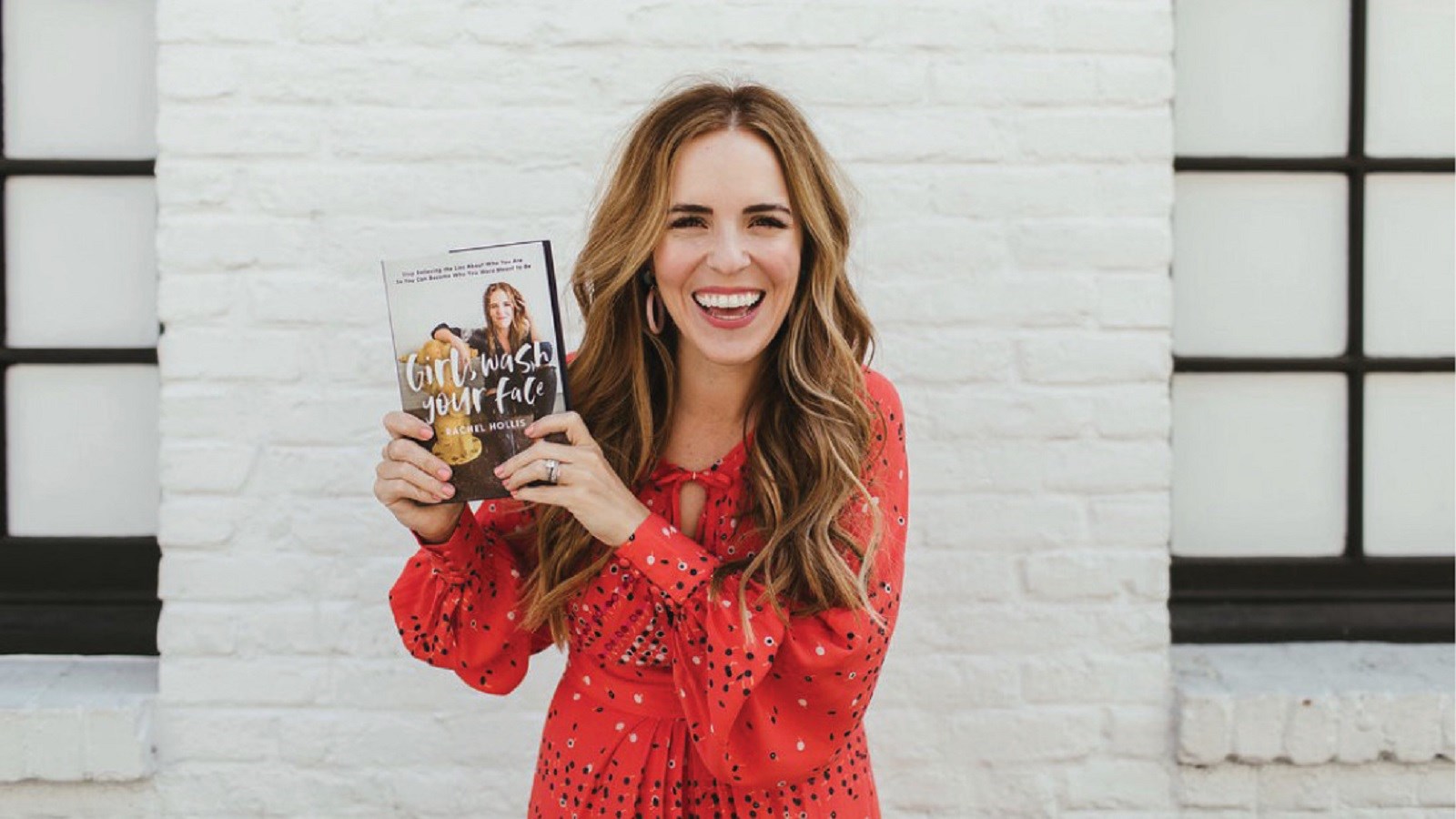 خودت باش و چندتایی دروغ بگو