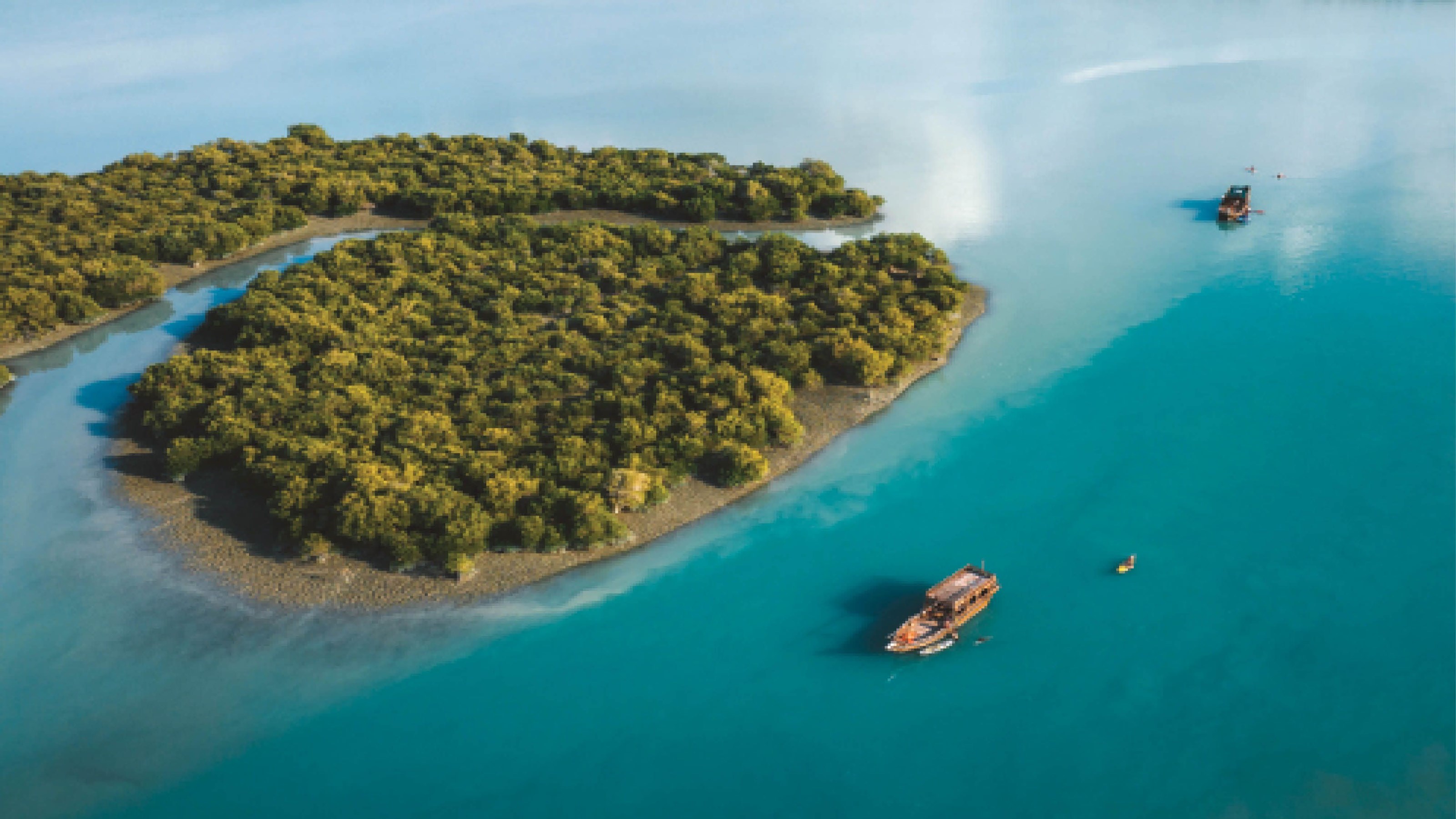 نگین‌های درخشان عمان و خلیج‌فارس