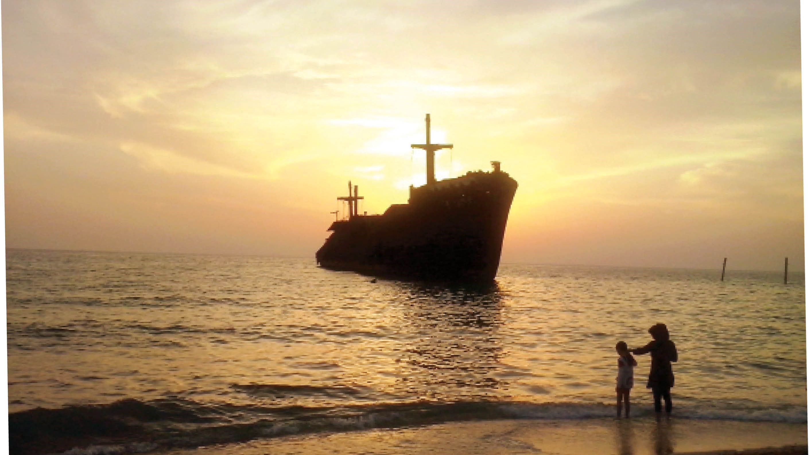 ماهی‌گیری با کمک موج‌های ۴ متری