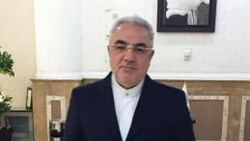 جای خالی «آغای عزیز» در کنار «حضرت آقا»