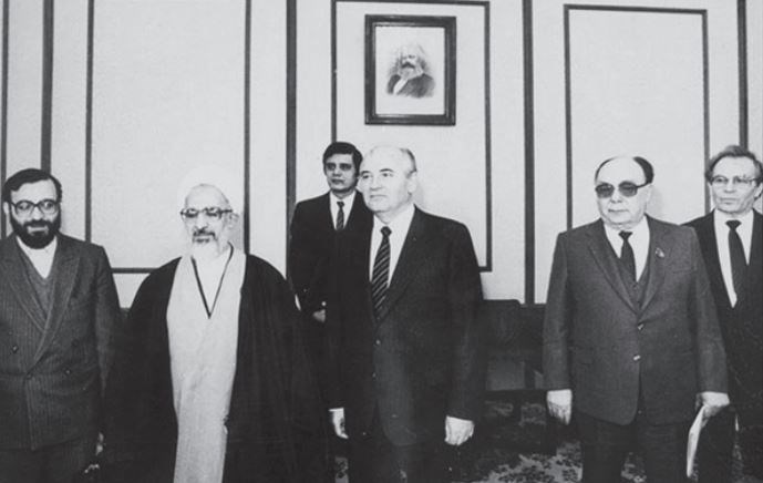 تصویر چند مرد