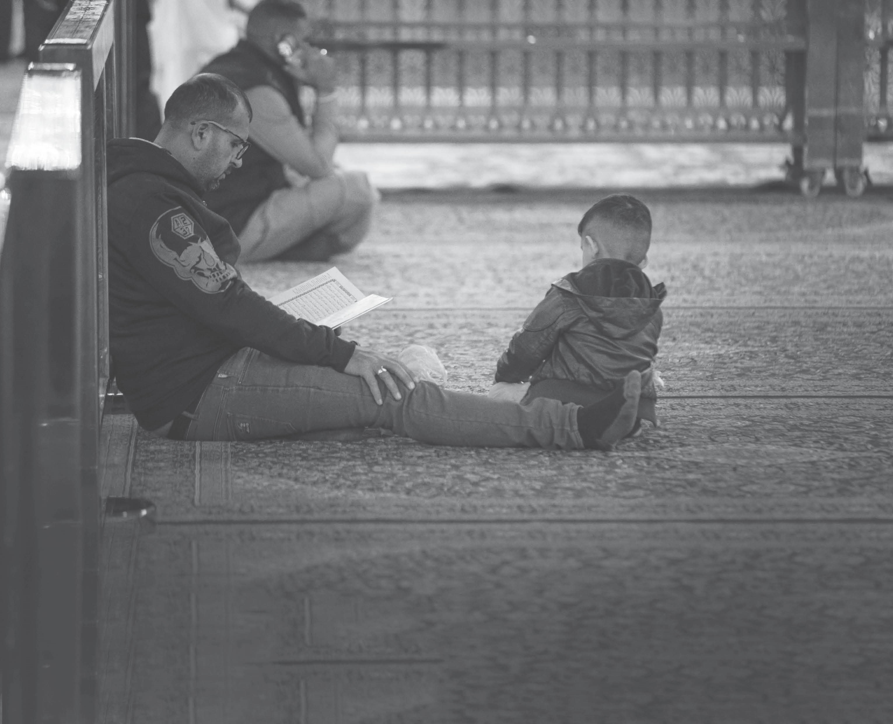 عکس یک پدر و فرزند