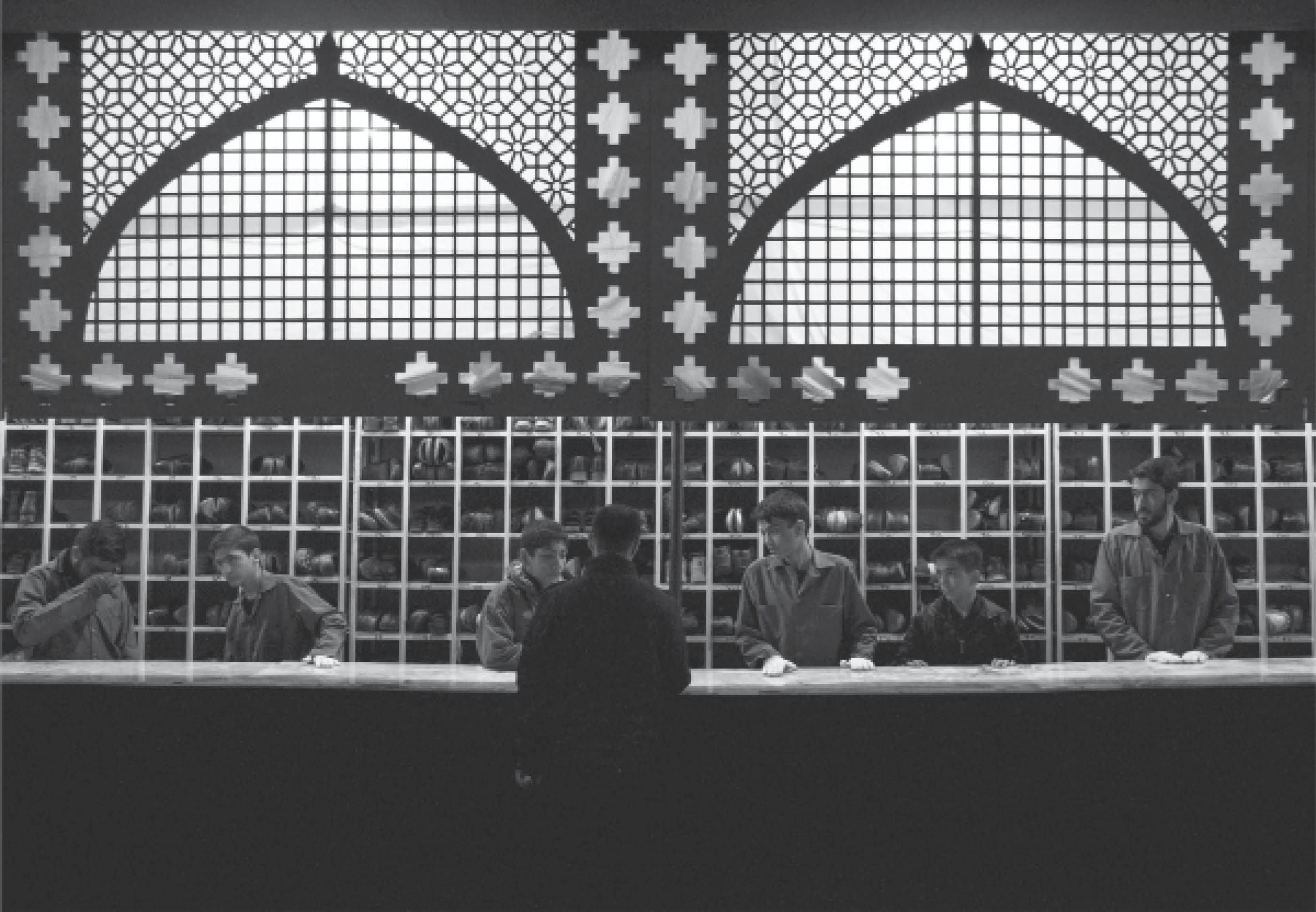 تصویر چند مرد 