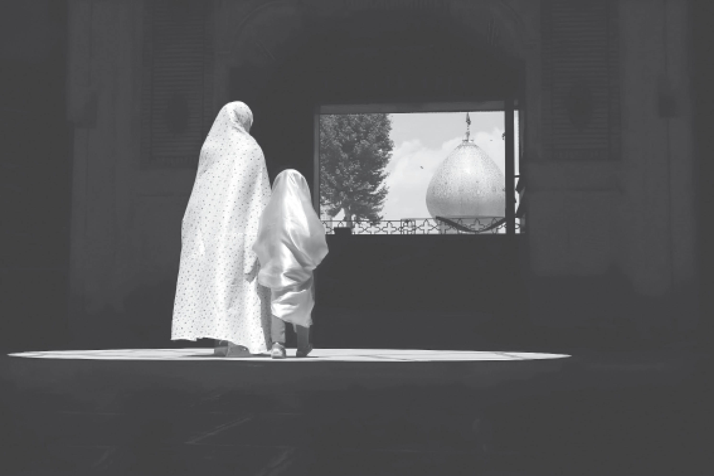 تصویر یک مادر و فرزند