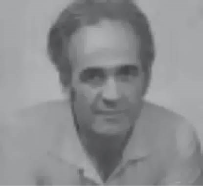 عکس یک مرد