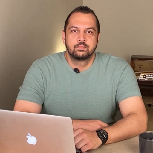 تصویر جلد کتاب صوتی پادکست یک دقیقه با من-ازدواج موفق چگونه شکل می گیرد؟ نقش پول در رابطه عاطفی و تعریف غیرت