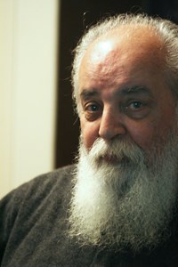 عکس هوشنگ ابتهاج