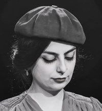 عکس مرآت بهنام