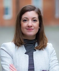 عکس جیلیان مک آلیستر